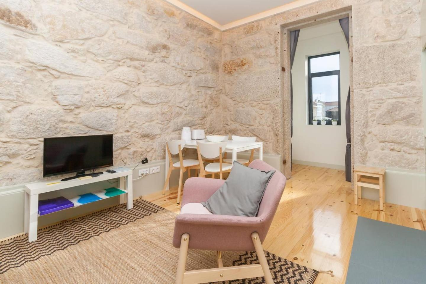Guestready - Charming Downtown And Quiet Apartment Porto Exterior photo