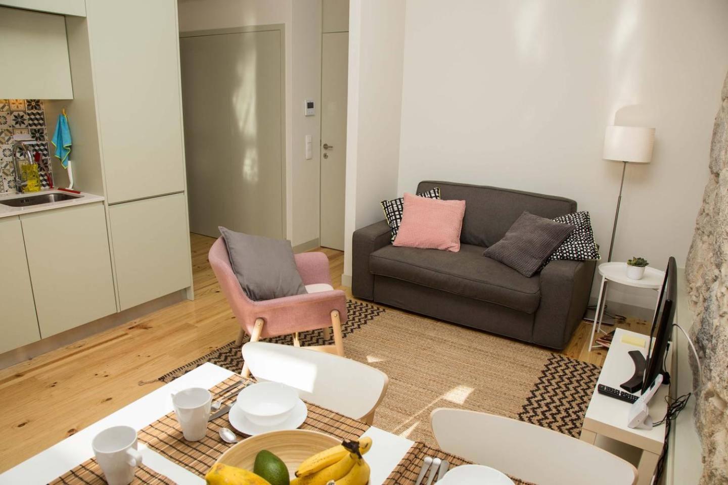 Guestready - Charming Downtown And Quiet Apartment Porto Exterior photo